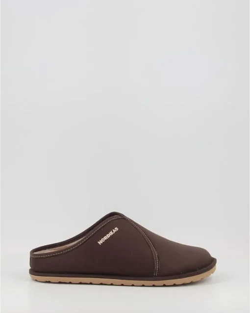 Zapatillas De Casa Nordikas 1285 Marron